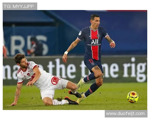 法甲最佳射门机会产生机制分析：战术与配合缺一不可